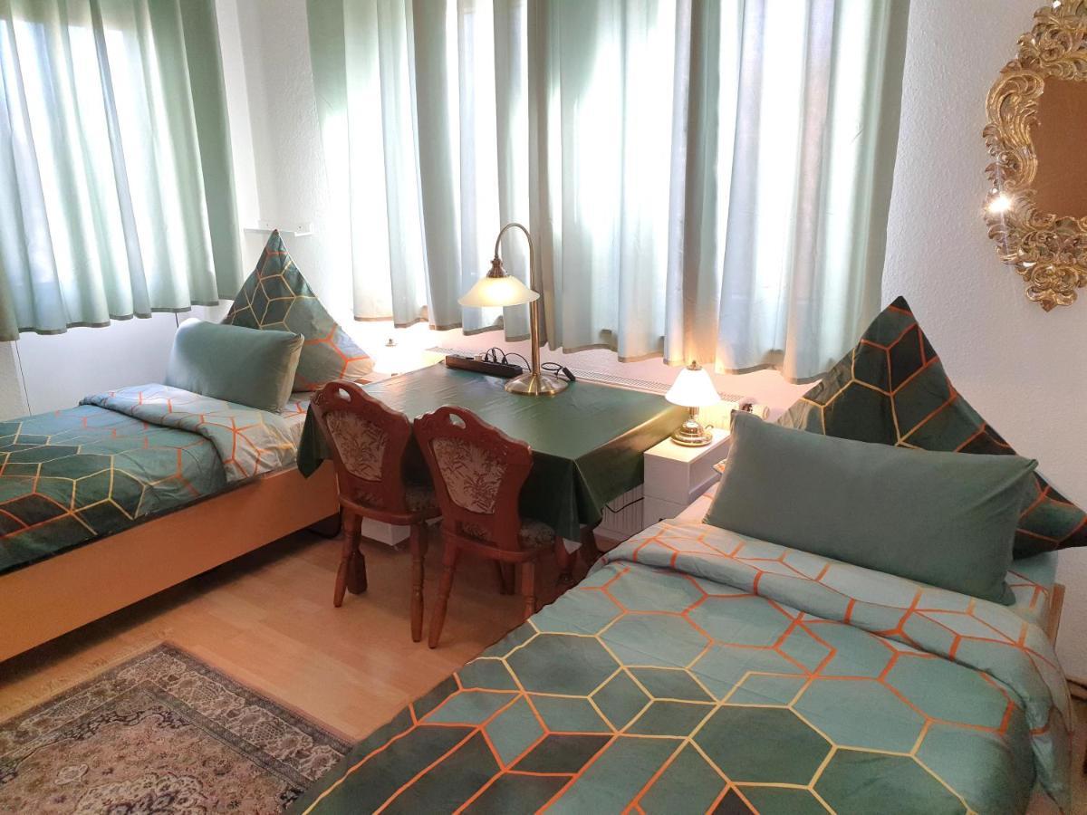 Zimmer Hohbuch Mit Achalmblick Reutlingen Dış mekan fotoğraf