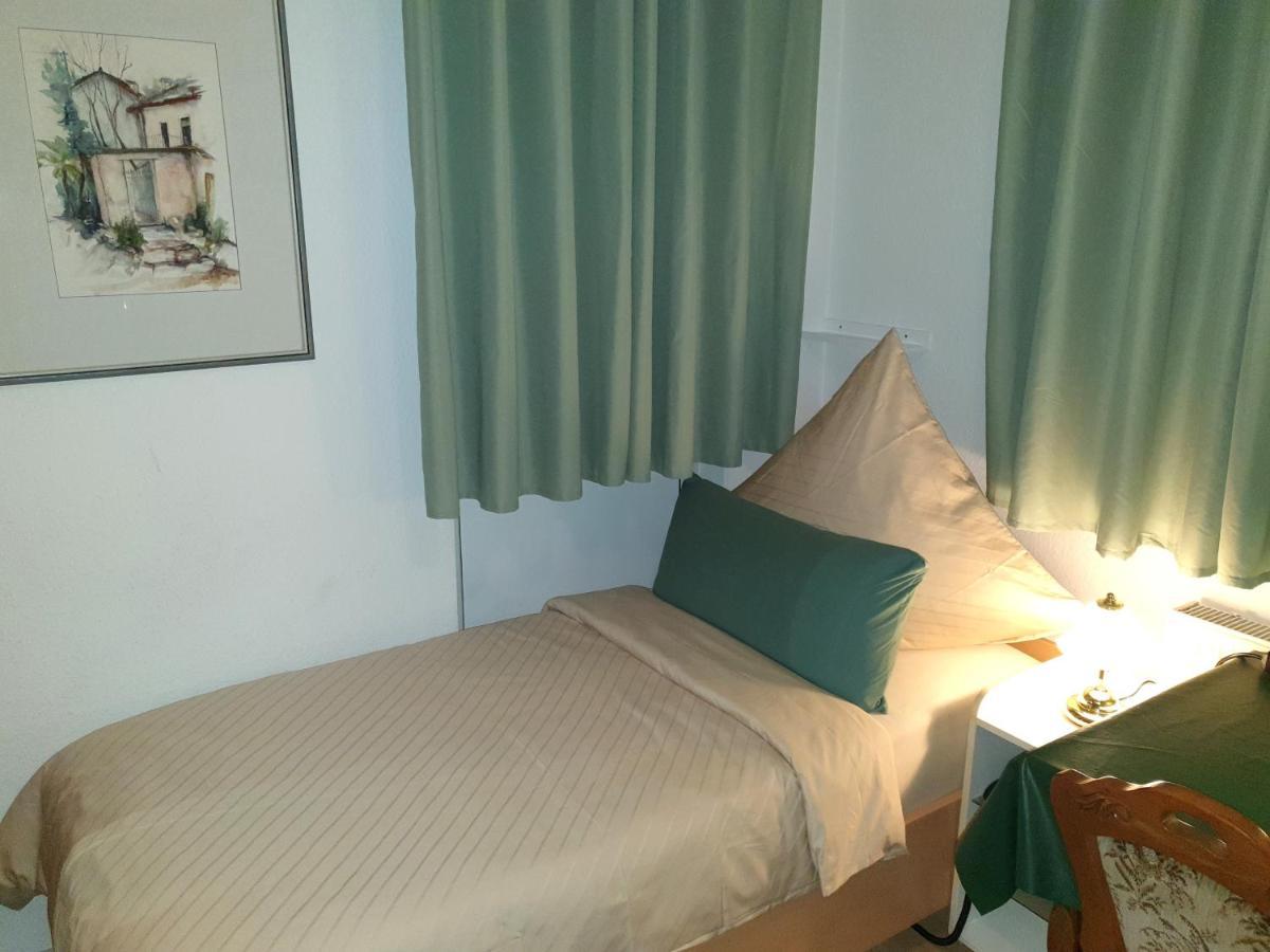 Zimmer Hohbuch Mit Achalmblick Reutlingen Dış mekan fotoğraf