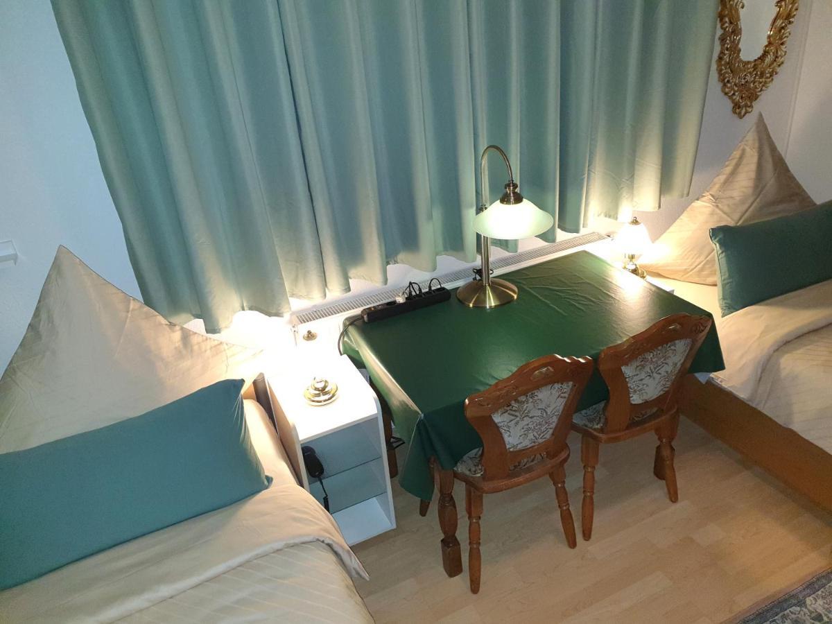 Zimmer Hohbuch Mit Achalmblick Reutlingen Dış mekan fotoğraf